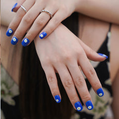 Vibeficant Glaze Navy Blue Press on Nails Short Squoval Daisy Design