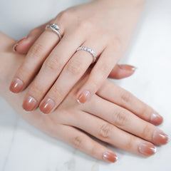 Vibeficant Glaze Nude Gradient Press on Nails Short Squoval French Tip with Glitter Design